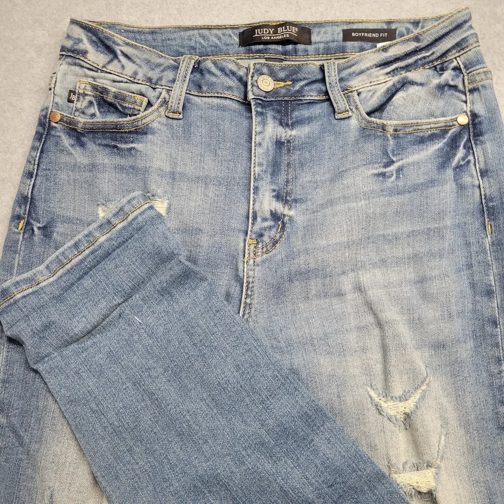 Judy Blue Los Angeles Boyfriend Distressed Jeans Light Wash Size 5/27 Denim